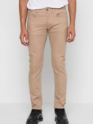 Spodnie materiałowe Armani Exchange