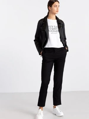 Spodnie materiałowe Armani Exchange