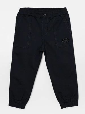 Spodnie materiałowe Armani Exchange