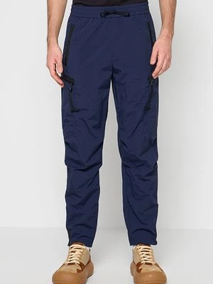 Spodnie materiałowe Armani Exchange granatowy