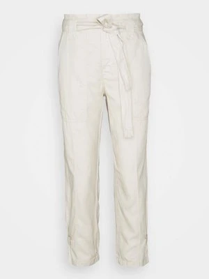Spodnie materiałowe Banana Republic Petite