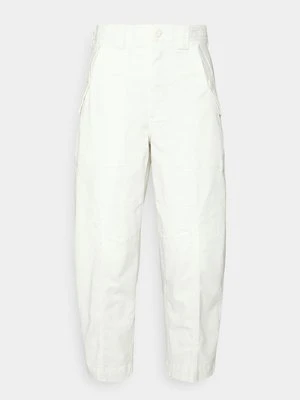 Spodnie materiałowe Banana Republic Petite