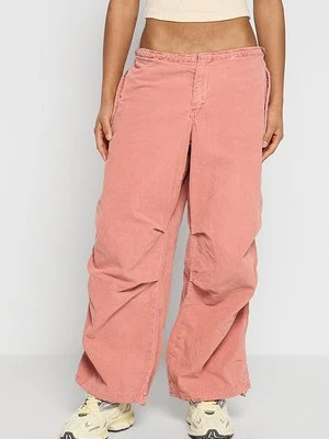 Spodnie materiałowe BDG Urban Outfitters