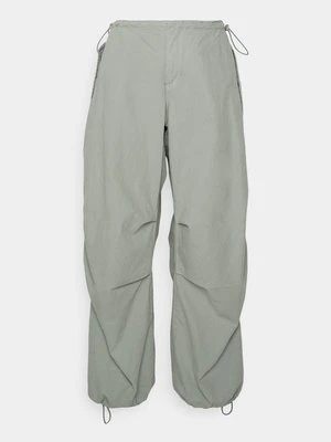 Spodnie materiałowe BDG Urban Outfitters