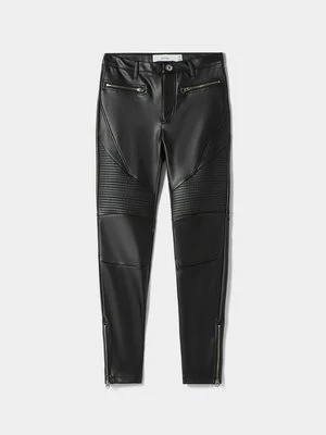 Zdjęcie produktu Spodnie materiałowe Bershka