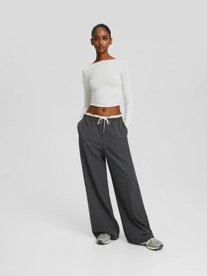 Spodnie materiałowe Bershka