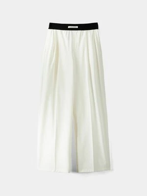 Spodnie materiałowe Bershka