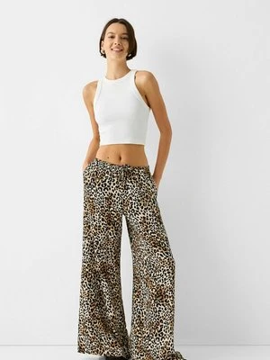 Spodnie materiałowe Bershka