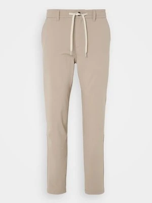 Spodnie materiałowe Boss