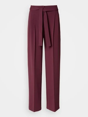 Spodnie materiałowe Boss