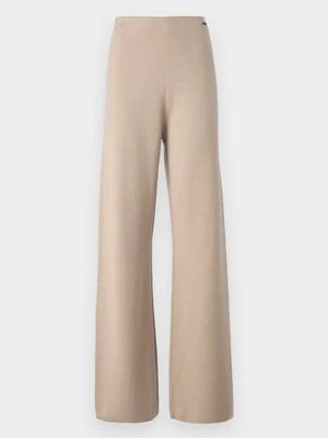 Spodnie materiałowe Calvin Klein