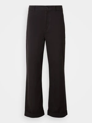 Spodnie materiałowe Calvin Klein