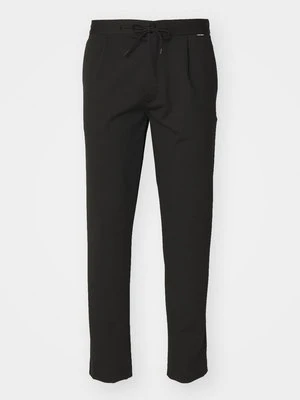 Spodnie materiałowe Calvin Klein