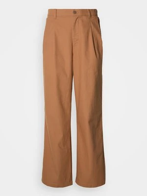 Spodnie materiałowe Calvin Klein