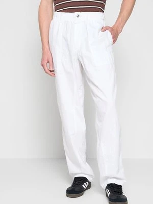 Spodnie materiałowe Calvin Klein Jeans