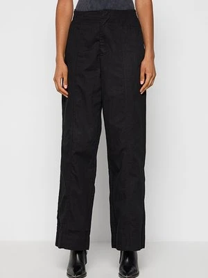 Spodnie materiałowe Calvin Klein Jeans