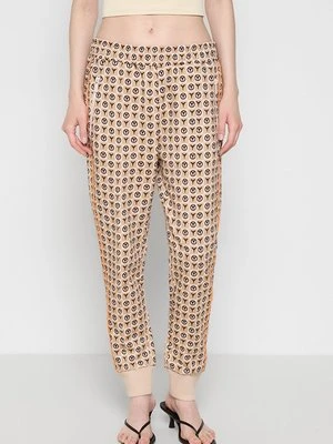 Spodnie materiałowe carlo colucci