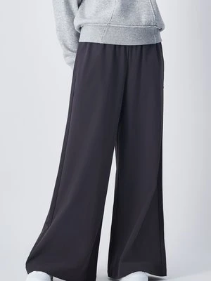 Spodnie materiałowe Champion Rochester