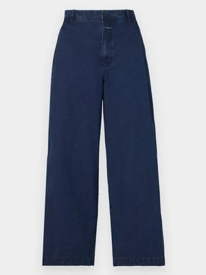 Spodnie materiałowe closed