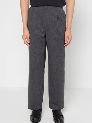 Spodnie materiałowe closed