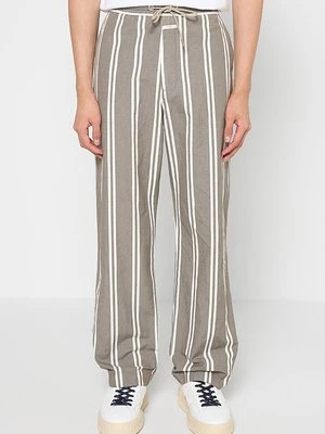 Spodnie materiałowe closed