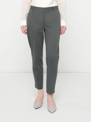 Spodnie materiałowe closed