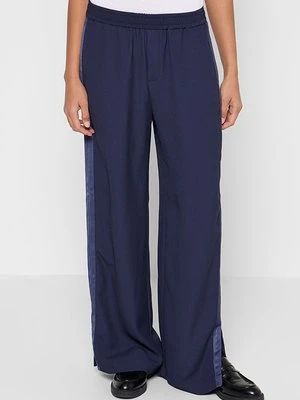 Spodnie materiałowe closed