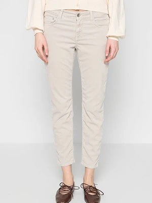 Spodnie materiałowe closed