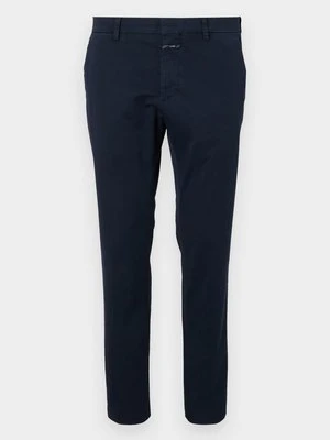 Spodnie materiałowe closed