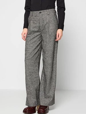 Spodnie materiałowe closed