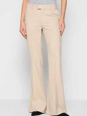 Spodnie materiałowe closed