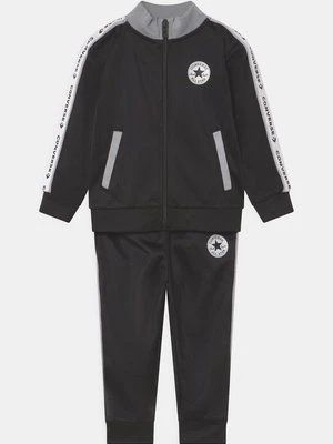 Spodnie materiałowe Converse