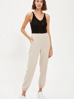 Spodnie materiałowe DeFacto