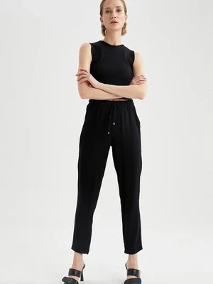 Spodnie materiałowe DeFacto