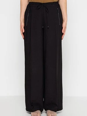 Spodnie materiałowe DKNY