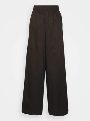 Spodnie materiałowe drykorn