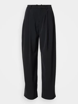 Spodnie materiałowe drykorn