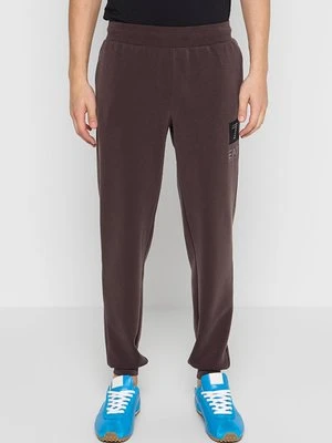 Spodnie materiałowe EA7 Emporio Armani