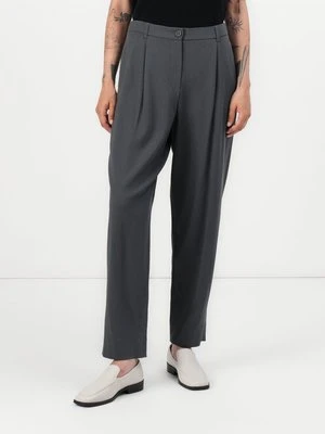 Spodnie materiałowe Emporio Armani szary