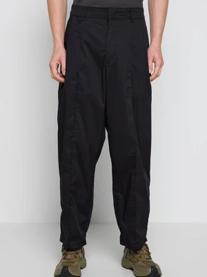 Spodnie materiałowe Emporio Armani czarny