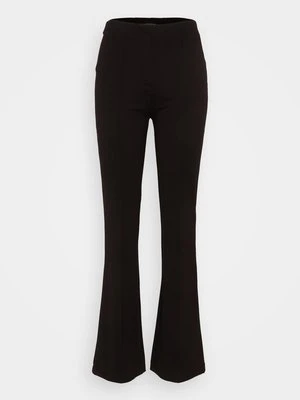 Spodnie materiałowe Even&Odd