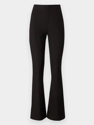 Spodnie materiałowe Gina Tricot