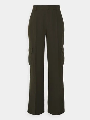 Zdjęcie produktu Spodnie materiałowe Gina Tricot