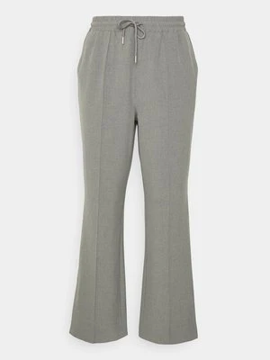 Spodnie materiałowe Gina Tricot Petite