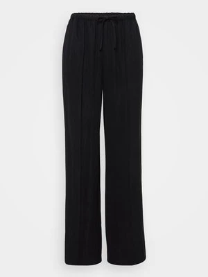 Spodnie materiałowe Gina Tricot Tall