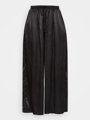 Spodnie materiałowe Glamorous