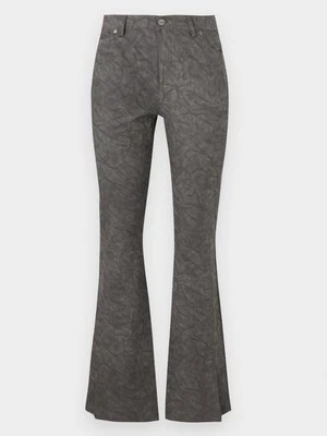 Spodnie materiałowe Han Kjøbenhavn