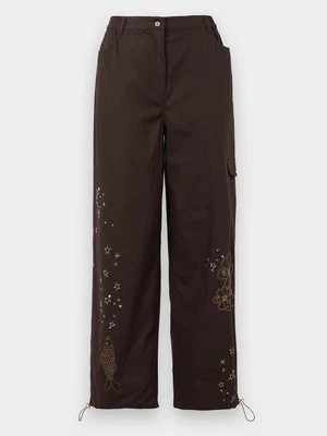 Spodnie materiałowe Helmstedt