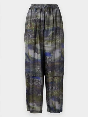 Spodnie materiałowe Henrik Vibskov