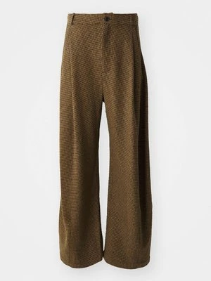 Spodnie materiałowe Henrik Vibskov